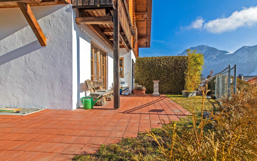 VERKAUFT „Neues Zuhause mit Wohlfühlfaktor und schönem Ferien-Apartment“